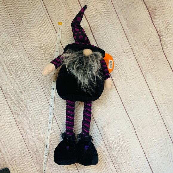 Halloween Gnome Witch Tall Free-standing Purple and Black Outfit Hocus Pocus 17" - Picture 7 of 7
